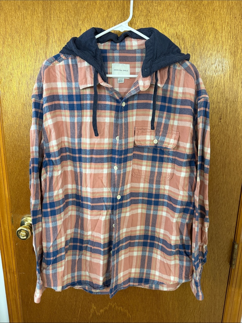 American Eagle Outfitters Hooded Plaid Shirt Jacket in Pink & Navy